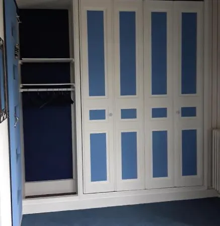 Le Suisse - Bleue Le Vicel