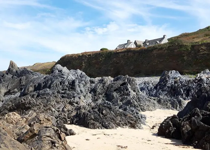 Le Suisse - Bleue Bed & Breakfast